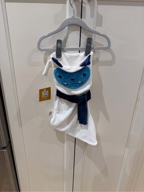Indigo Mini maison stocking little monster